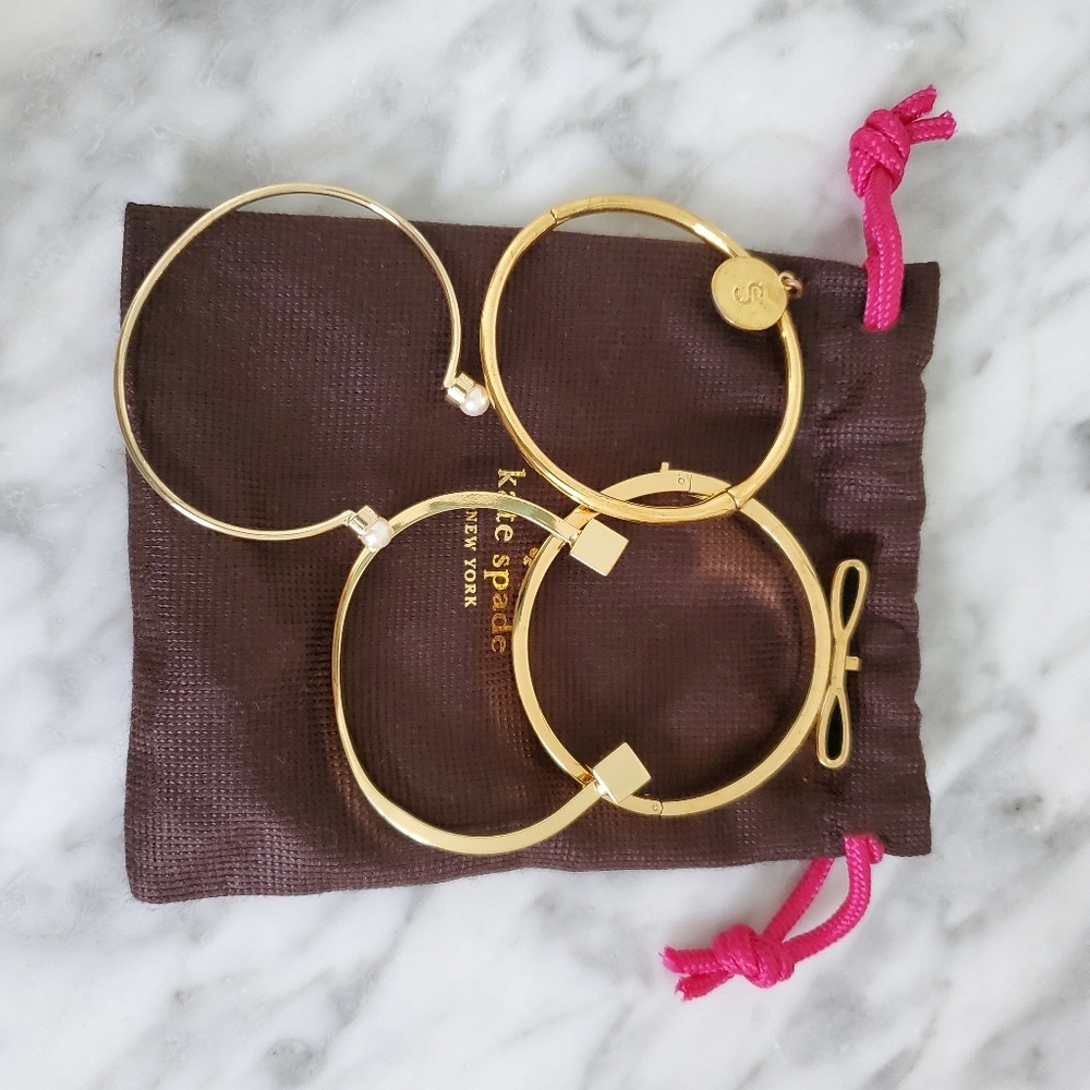 💛Gold bangle bundle 💛 or Free with purchase $50+